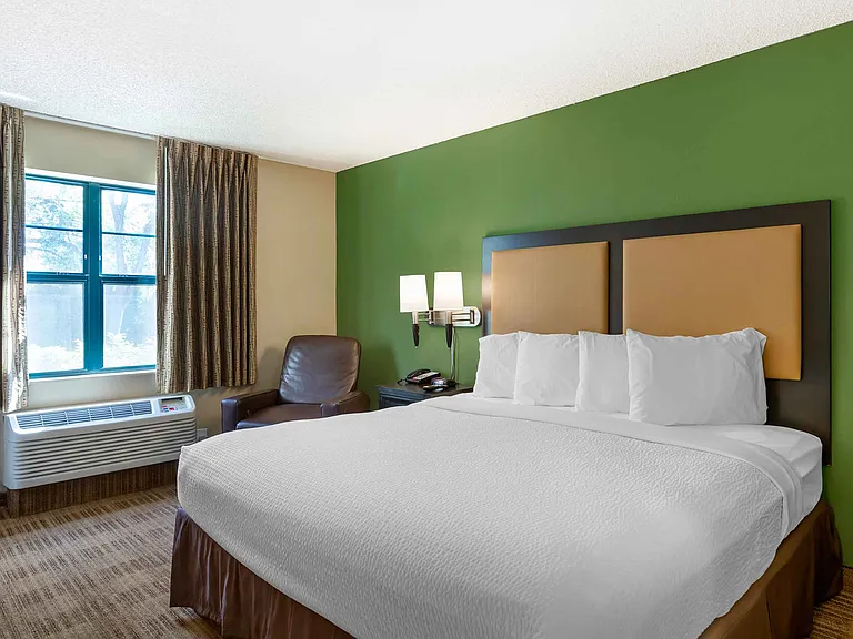 Studio Suite - 1 King Bed