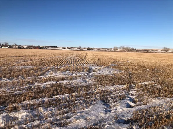 Highway 16, Sidney, MT 59270