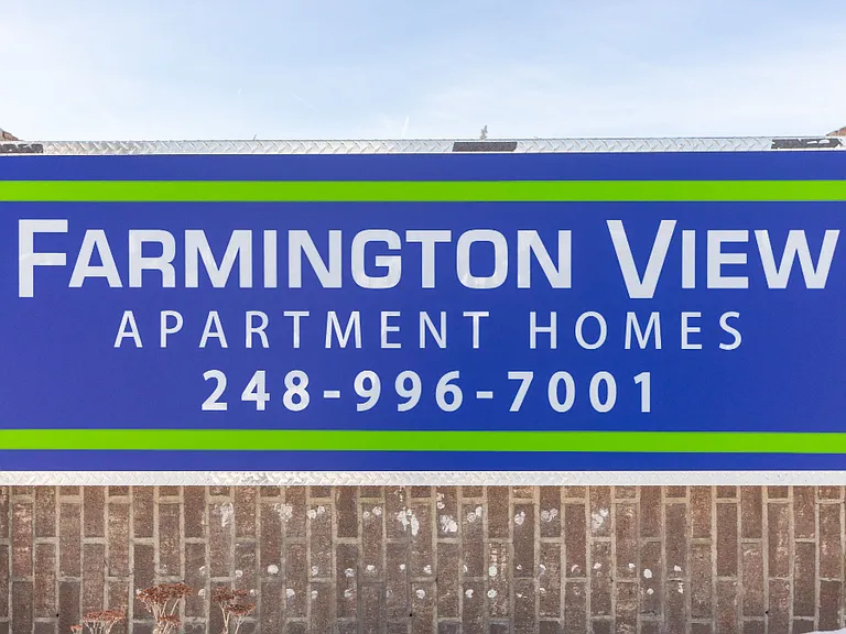 Farmington View Apartments - Farmington Hills, MI — Photo 1