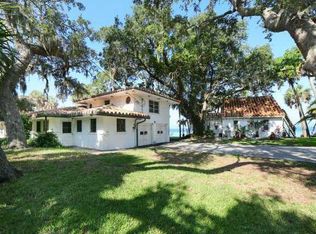 2925 Bay Shore Rd, Sarasota, FL 34234