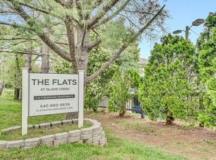 Flats at Glade Creek, Vinton, VA 24179
