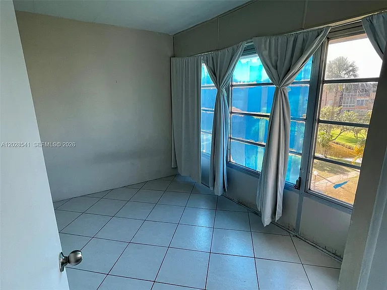 5021 W Oakland Park Blvd #309 — Photo 19
