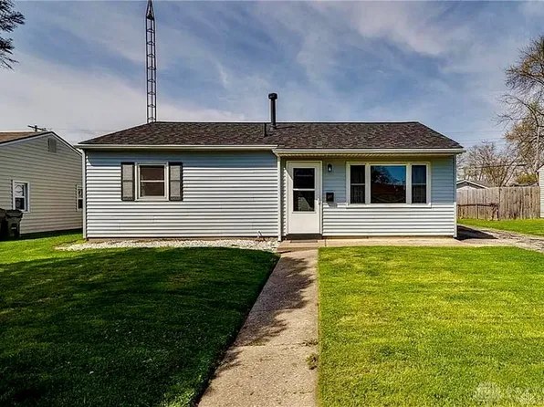 295 Redbank Dr, Fairborn, OH 45324