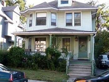 1st image of 1850 Marloes Ave