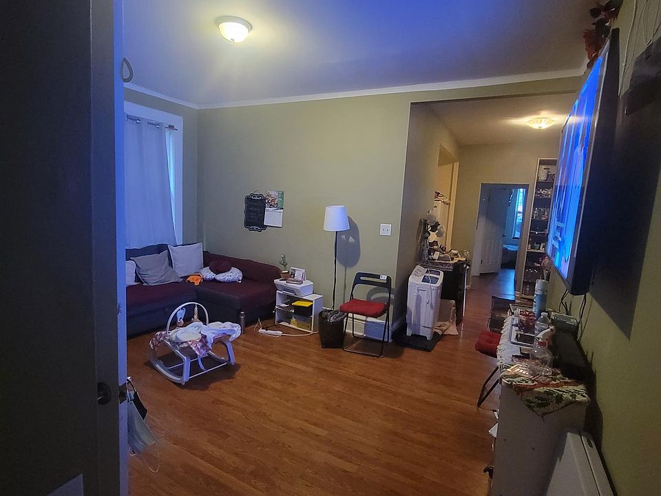 1st image of 3140 86th St Floor 1