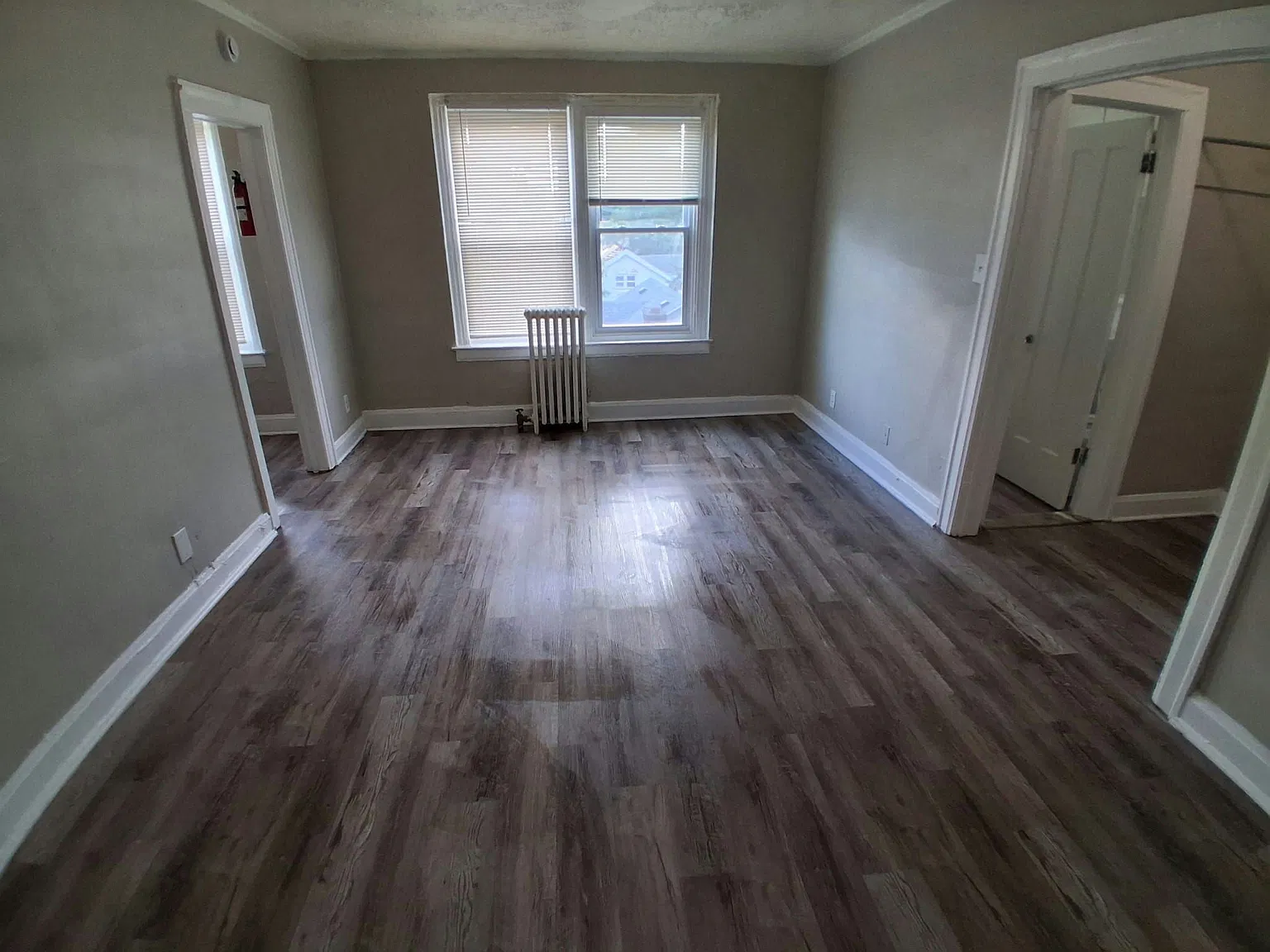 6330 Midland St — Photo 3