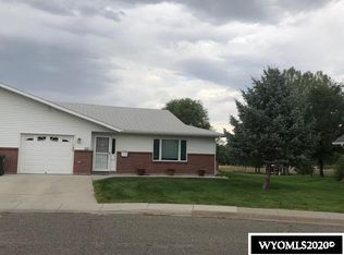 820 Pioneer Ave, Riverton, WY 82501