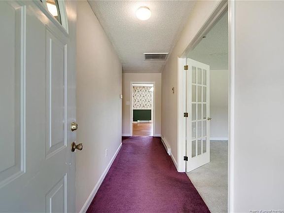 4th image of 3405 Hawthorne St