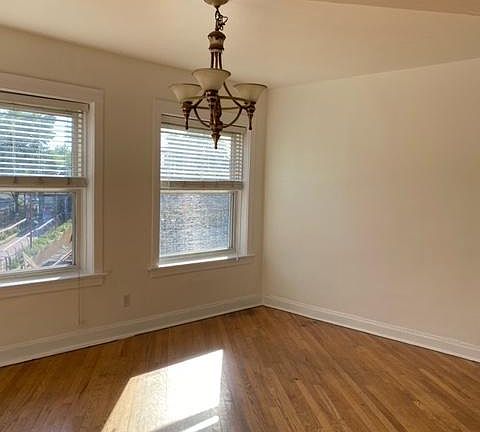 3rd image of 4665 N Manor Ave #2-3