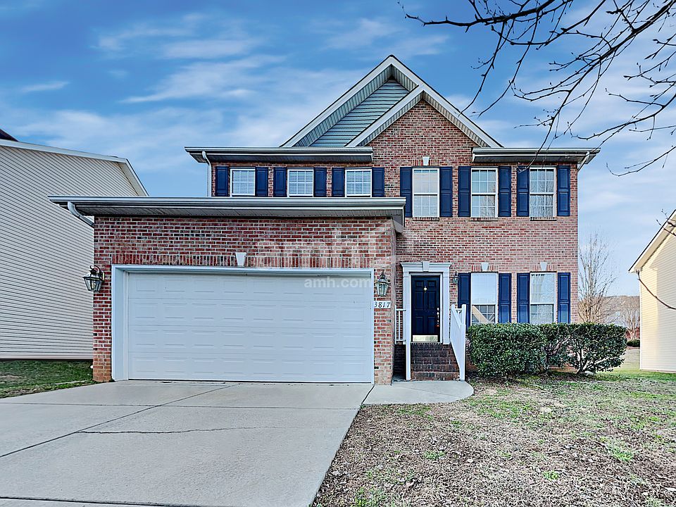 1st image of 3817 Parkway Vista Dr