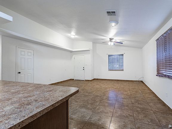3rd image of 3847 E San Francisco St