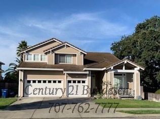 919 Kensington Pl, Petaluma, CA 94954