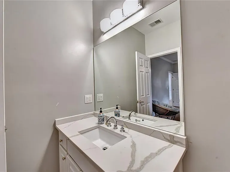 645 Falls Bay Ct — Photo 48