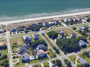 207 11th Ave N, North Myrtle Beach, SC 29582