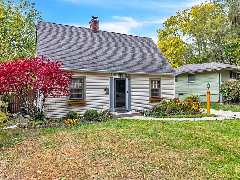 124 Oak Knolls Ave — Photo 11