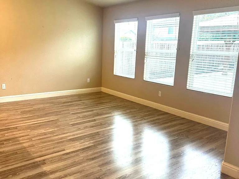3850 W Modoc Ave — Photo 6