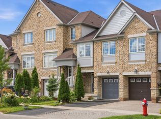 31 Lorenzo Cir, Brampton, ON L6R3N3