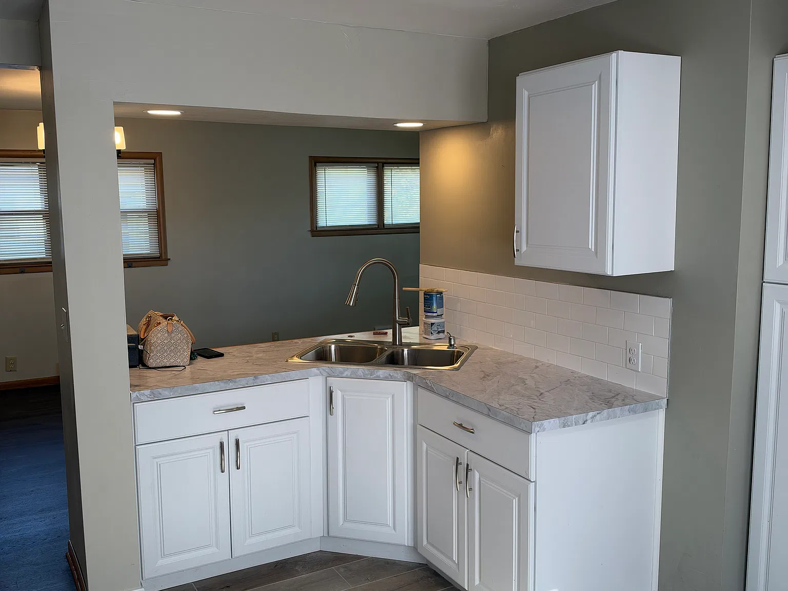 3 bed, 1205 sqft, $1,700 — Photo 3