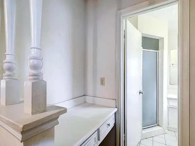 25403 Lynbriar Ln — Photo 7