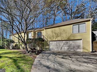 2754 Georgian Ter, Marietta, GA 30068