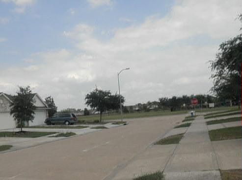 3rd image of 12842 Folkglen Ct