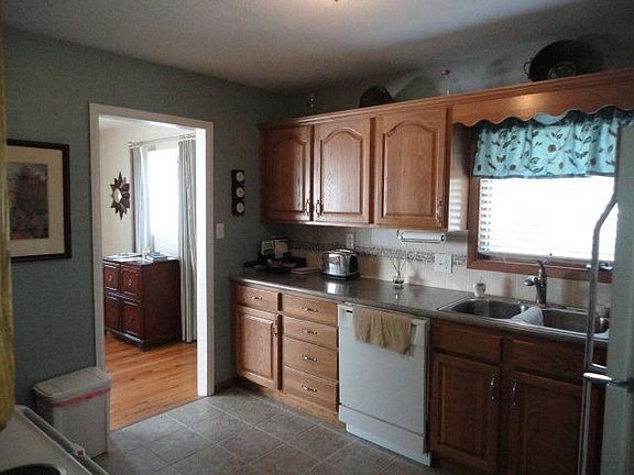 3rd image of 1738 Overlook Dr
