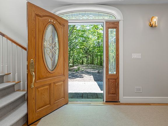 2nd image of 44 Fox Run Road