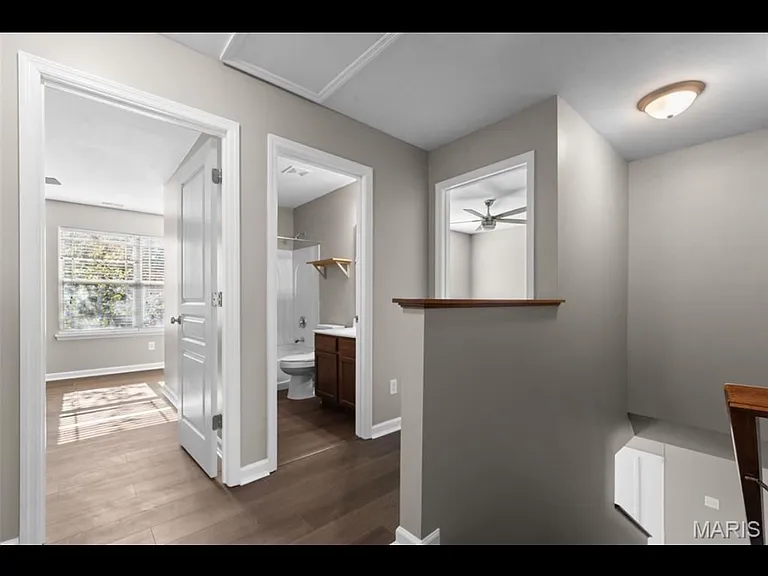 427 Parkgate Dr — Photo 8