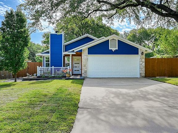 2nd image of 12707 Acadian Trl