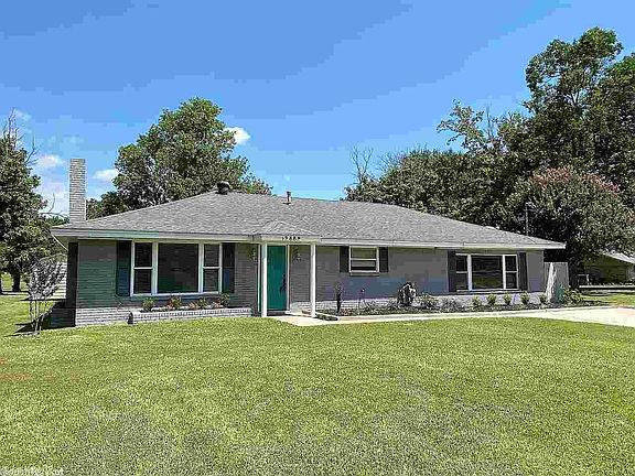 3rd image of 2409 E 35th St