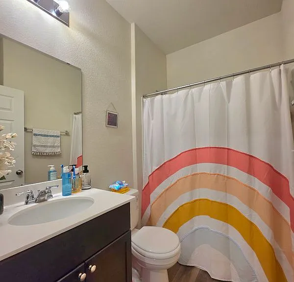 350 Bedford Falls Ln — Photo 11