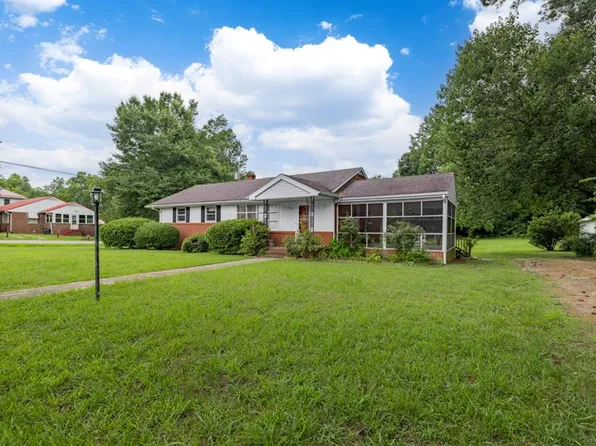 1700 13th St, Victoria, VA 23974