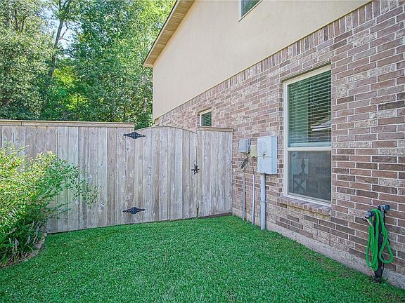 5th image of 875 Woodsprings Ct