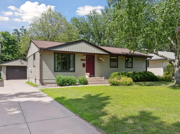 3806 44th Ave N, Robbinsdale, MN 55422