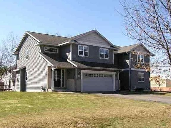 2nd image of 152833 Morning Glory Ln