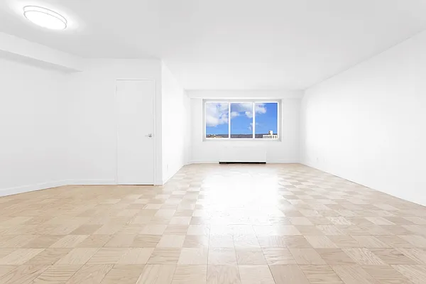 Rented by Olnick Organization | media 3