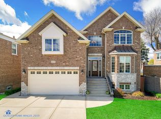 10210 S Spaulding Ave, Evergreen Park, IL 60805