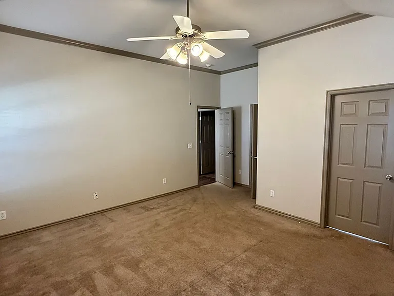 2145 Scissortail Landing Dr — Photo 8