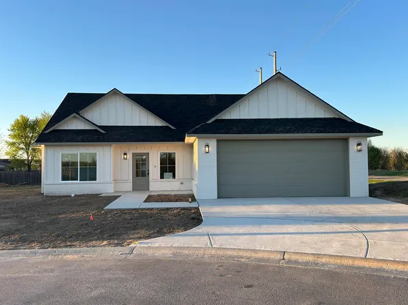 4328 N Sunny Ln, Wichita, KS 67205