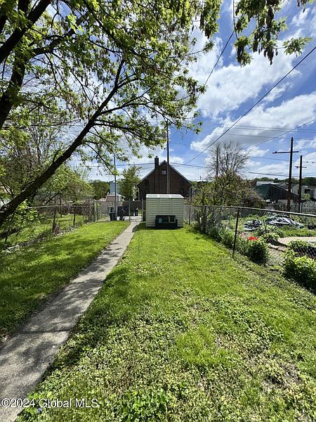 3rd image of 366 1st Street