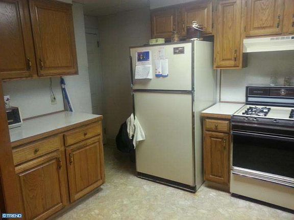 5th image of 5428 Tackawanna St