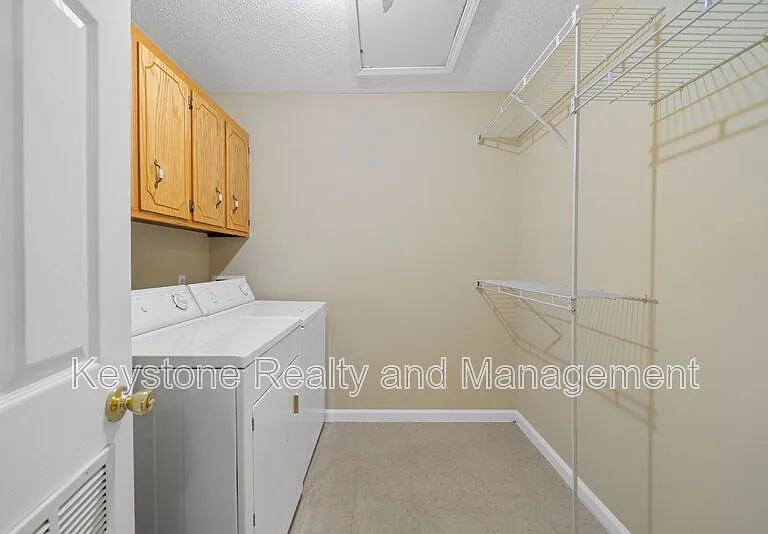 119 Mace Ln #202 — Photo 2