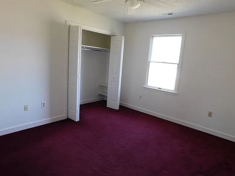 303 Betty Dr — Photo 11