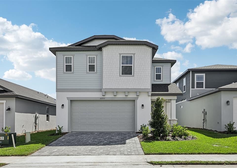 1st image of 2253 Hen Roads