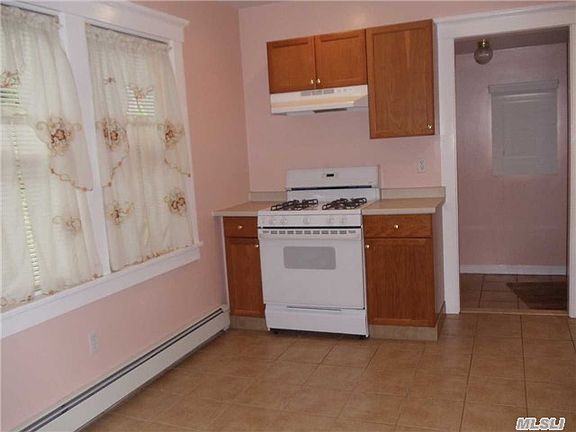 4th image of 56 Wyman Ave