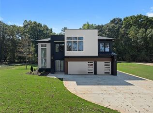 1660 Union Grove Ch Rd, Auburn, GA 30011