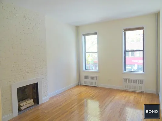 Rented by Bond New York | media 4