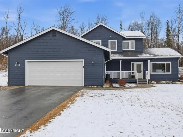 7923 N Showers St, Palmer, AK 99645