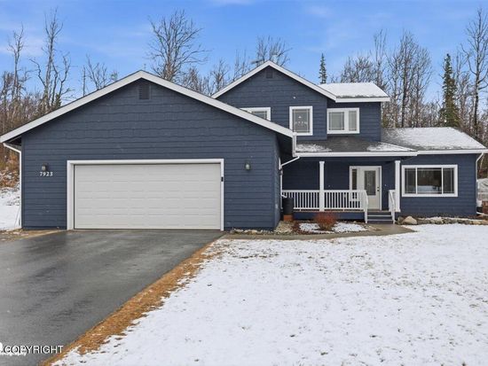 7923 N Showers St, Palmer, AK 99645