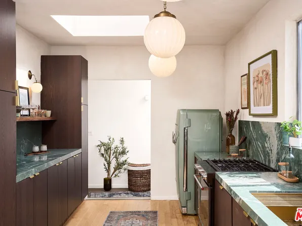 818 Palms Blvd, Venice, CA 90291